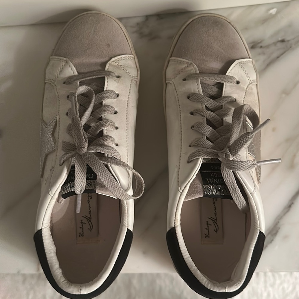 Vintage Havana Women's Sneakers - White and Gray